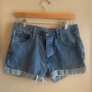 Wrangler Men’s Jeans -Cut Offs Shorts - Vintage Medium Wash- S…